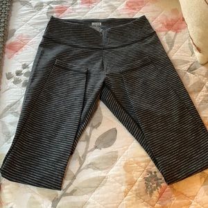 Women’s athletic leggings